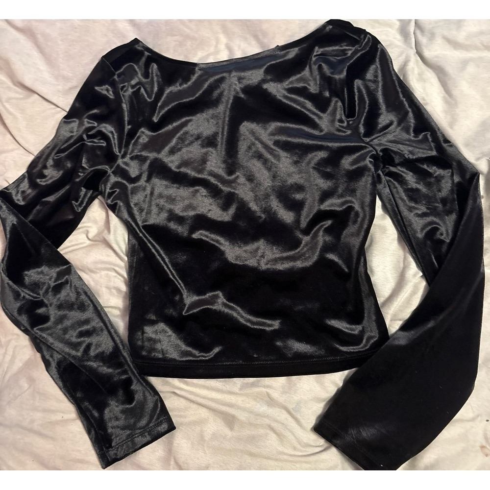 NEW‎ Wild Fable Longsleeve Black Velour Open Back Crop Top, XXS